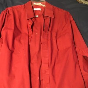 Burgundy Pierre Cardin men’s dress shirt